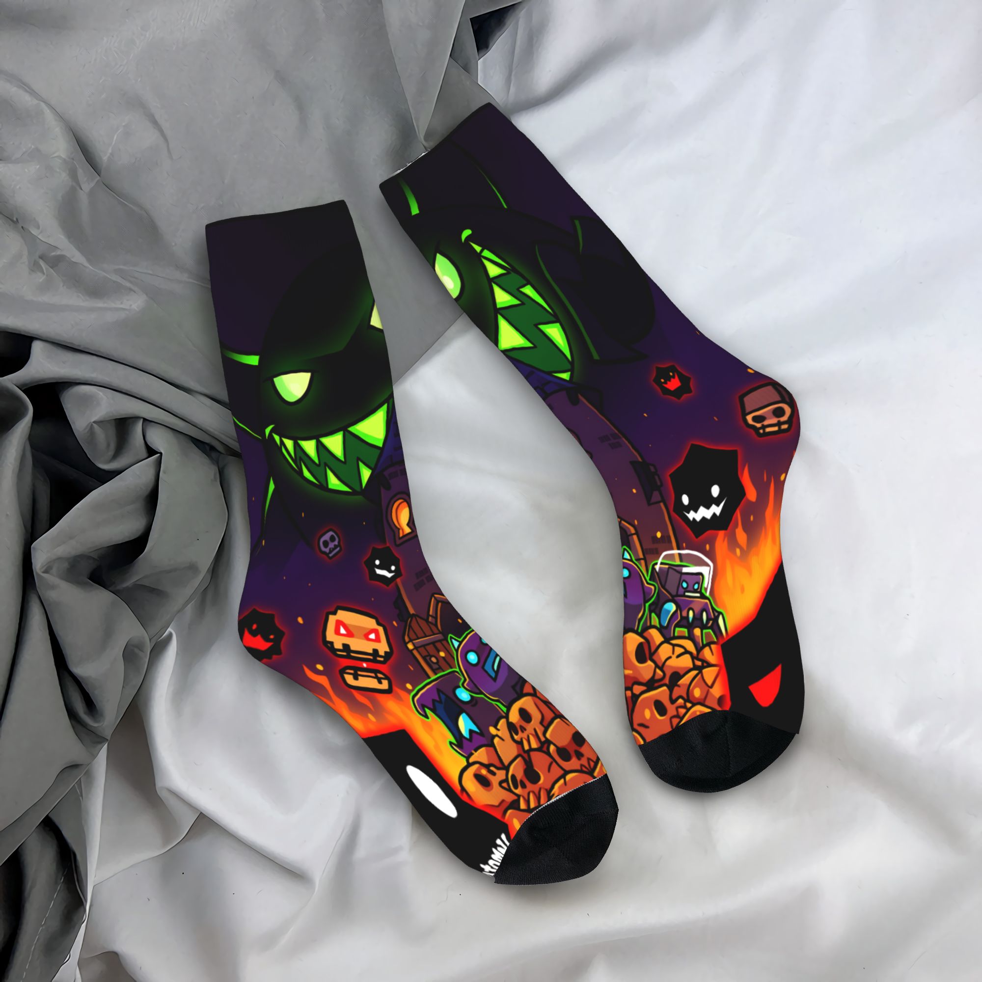 Geometry Gaming Dashed Stockin - огляд і ціна Gaming Accessories Gift Ideas