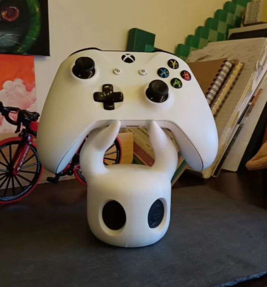 Gaming Controller Ghost Displa - огляд і ціна Gaming Accessories Desktop